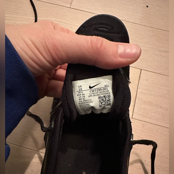 Men’s Air Vapormax Plus - Picture 4 of 5